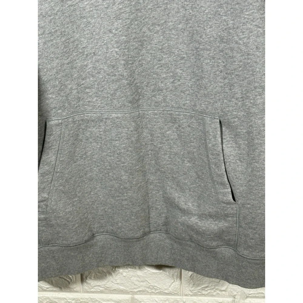 Under Armour‎ Mens Gray Pullover Sweater Size XL Loose Fit Long Sleeve